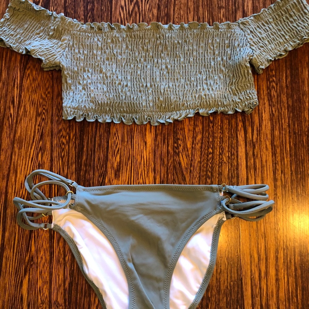 Victoria Secret/ Pink off the shoulder bikini